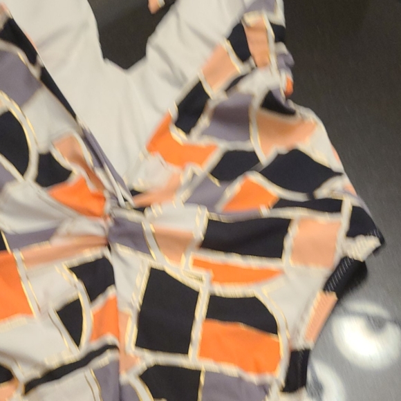 super cute suit-NWT - Picture 4 of 4